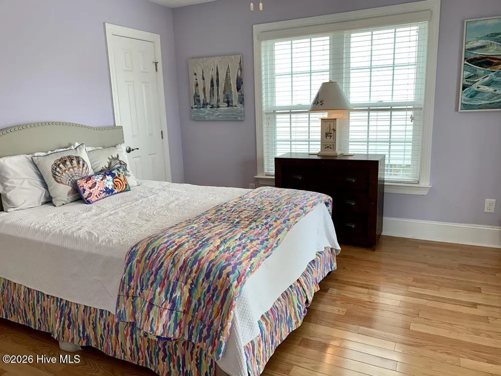 305 Shore Drive Surf City, NC 28445