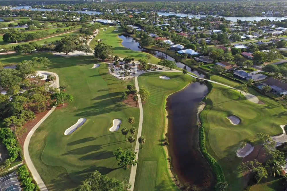 16 Country Club Circle Tequesta, FL 33469