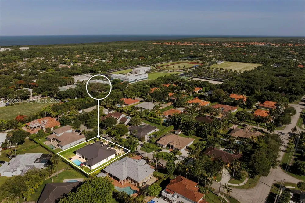 8111 SW 178th St Palmetto Bay, FL 33157