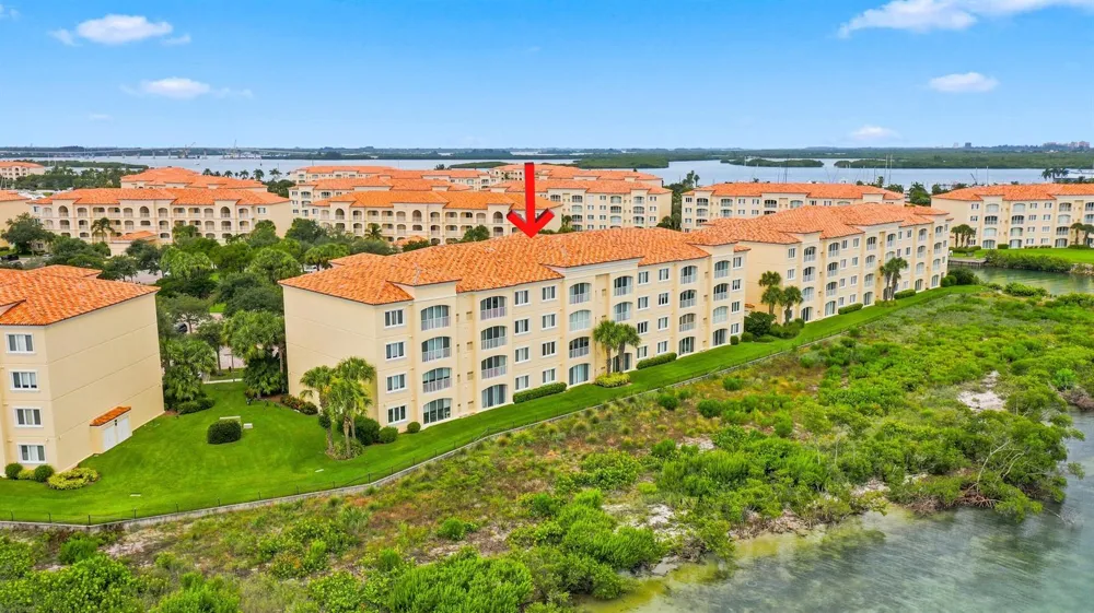 21 HARBOUR ISLE DRIVE W #302 Fort Pierce, FL 34949