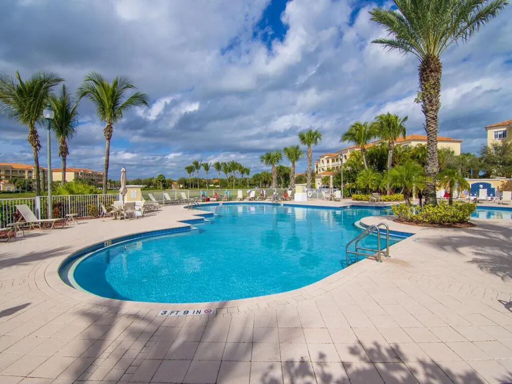 21 HARBOUR ISLE DRIVE W #302 Fort Pierce, FL 34949