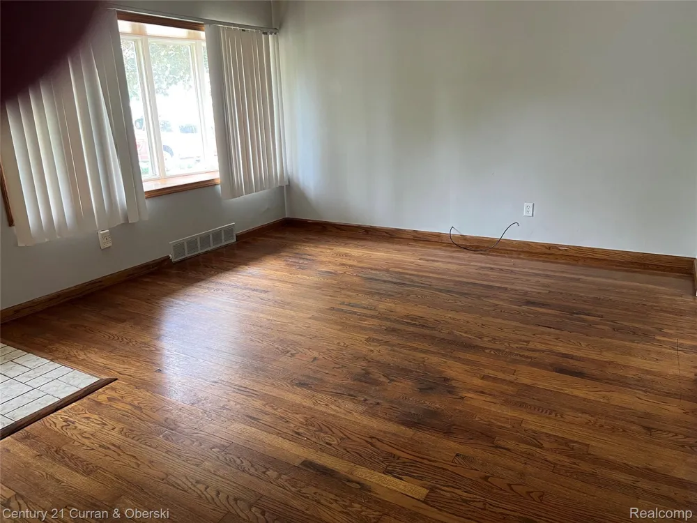 24411 PENN STREET Dearborn City, MI 48124