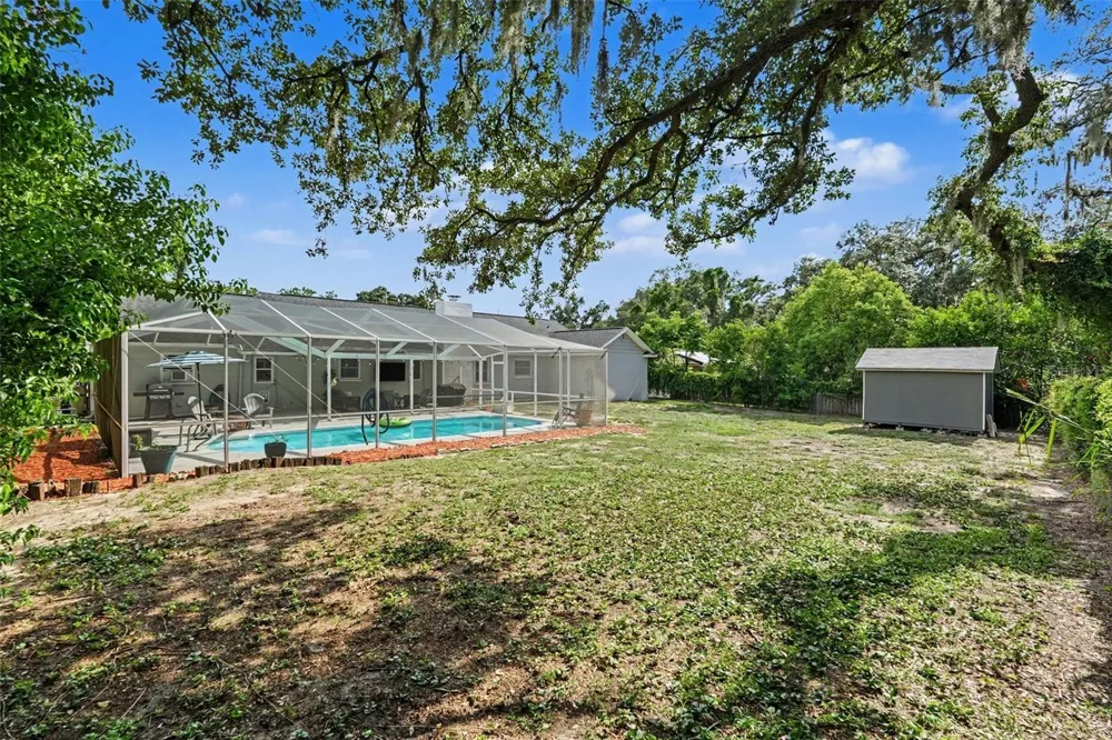 112 W BRENTRIDGE DRIVE Brandon, FL 33511