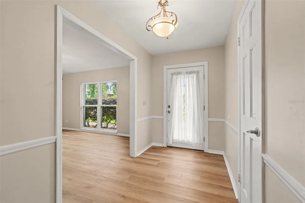 112 W BRENTRIDGE DRIVE Brandon, FL 33511