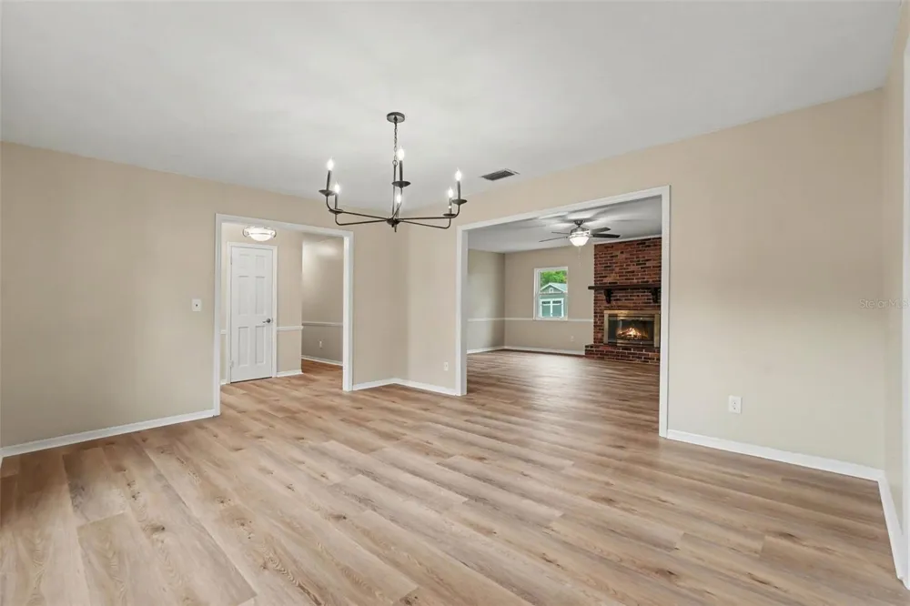 112 W BRENTRIDGE DRIVE Brandon, FL 33511