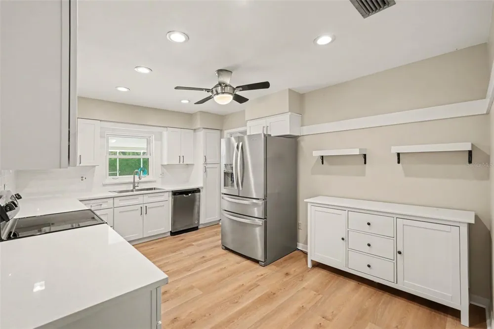 112 W BRENTRIDGE DRIVE Brandon, FL 33511