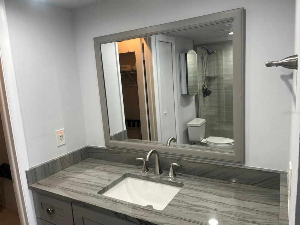 7300 SUN ISLAND DRIVE S #702 South Pasadena, FL 33707