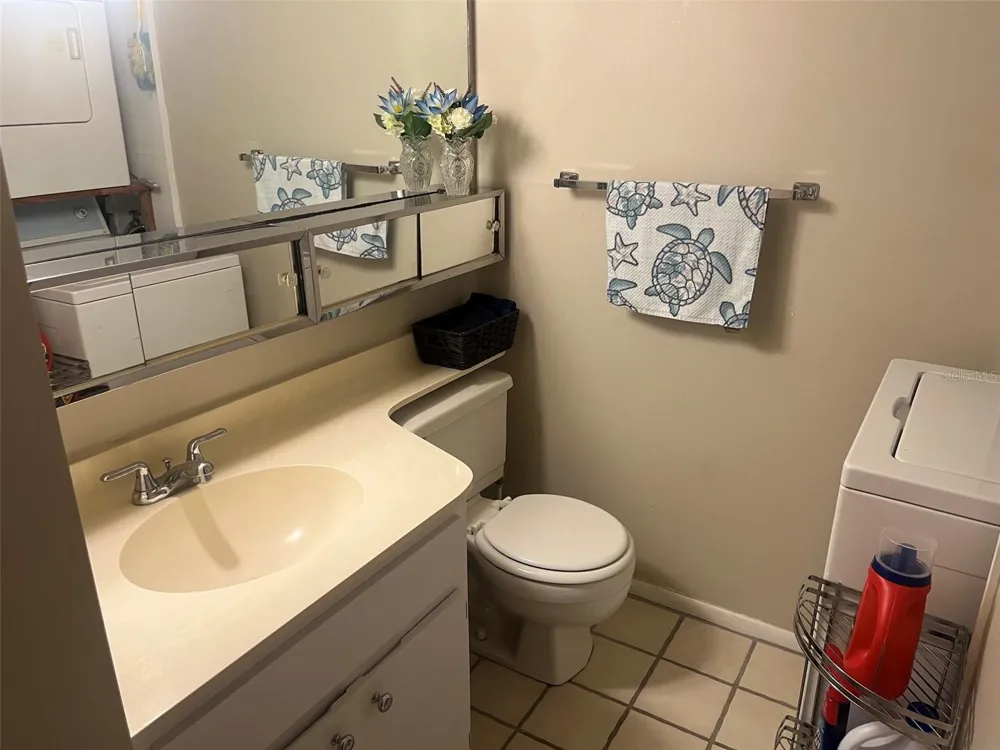 7300 SUN ISLAND DRIVE S #702 South Pasadena, FL 33707