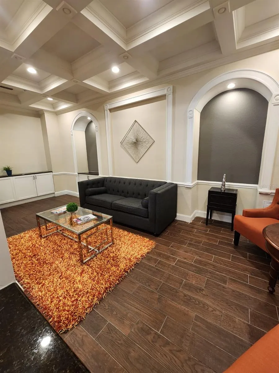 142 SOUTHERN PECAN CIRCLE #204 Winter Garden, FL 34787