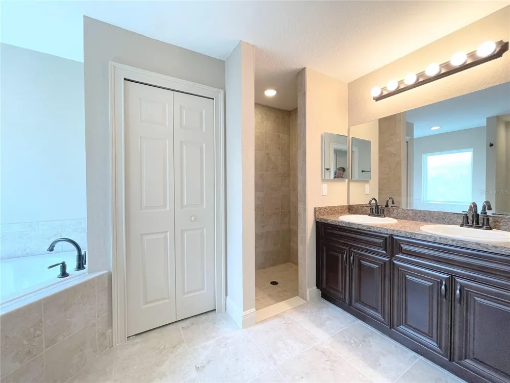 8225 SW 135 STREET ROAD ocala, FL 34473