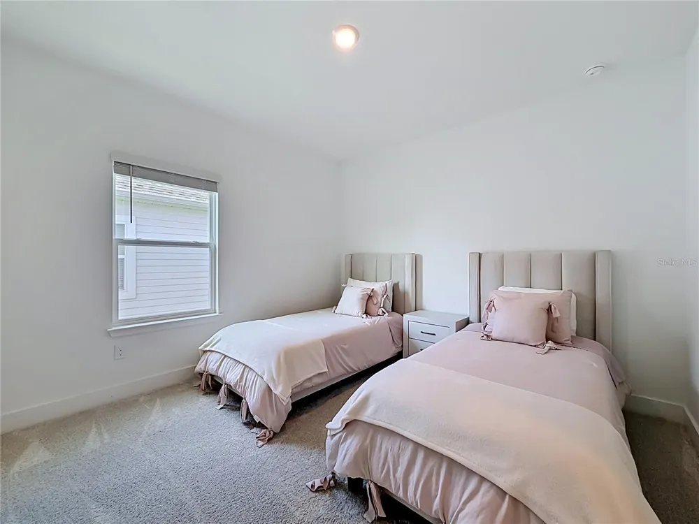 13568 AUTUMN HARVEST AVENUE Winter Garden, FL 34787