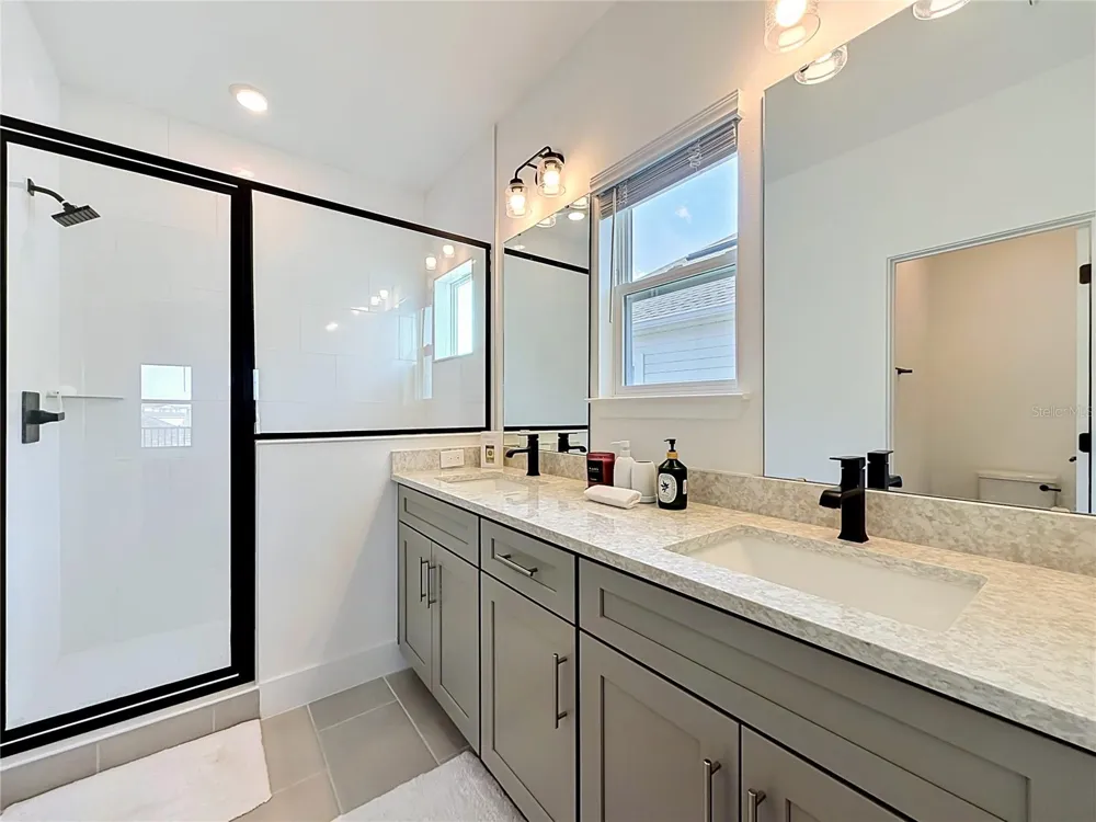 13568 AUTUMN HARVEST AVENUE Winter Garden, FL 34787