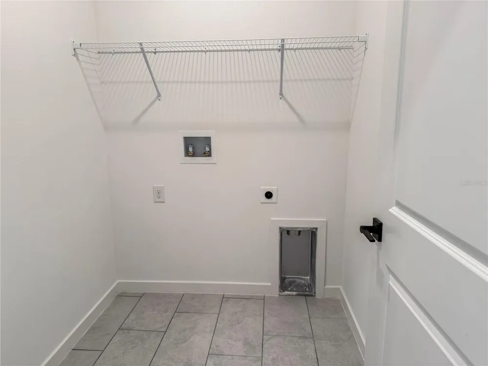 4521 NW 37TH STREET ROAD ocala, FL 34482