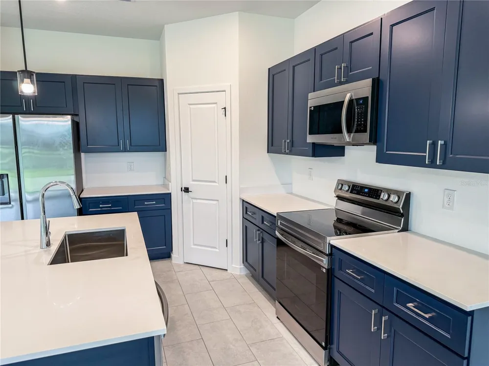 4521 NW 37TH STREET ROAD ocala, FL 34482