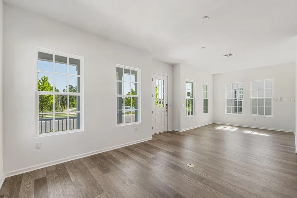 1827 HEADLAND LOOP Kissimmee, FL 34747