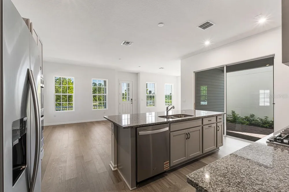 1827 HEADLAND LOOP Kissimmee, FL 34747