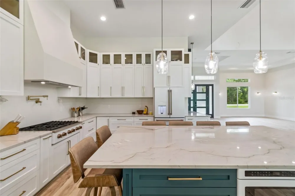 12000 GOLDEN VALLEY DRIVE New Port Richey, FL 34654
