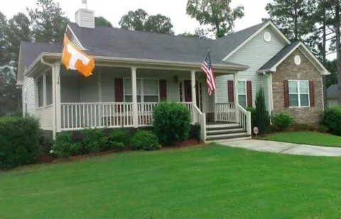 330 Lamar Lane