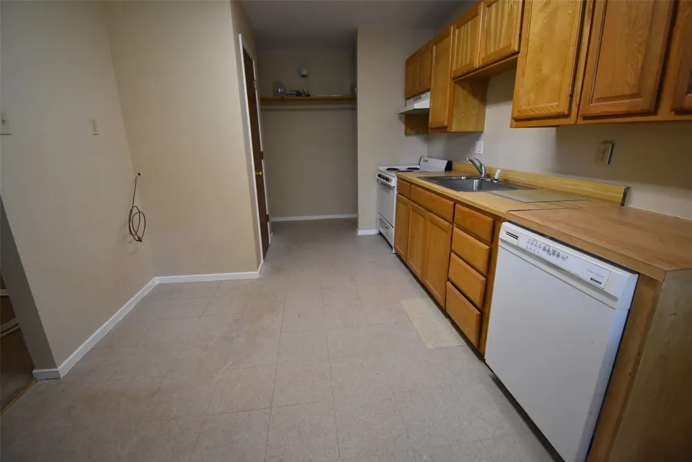 606 Main Street #A Collinsville, TX 76233
