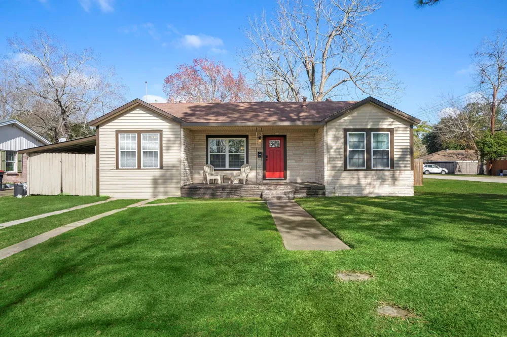 1206 Olive Street Baytown, TX 77520