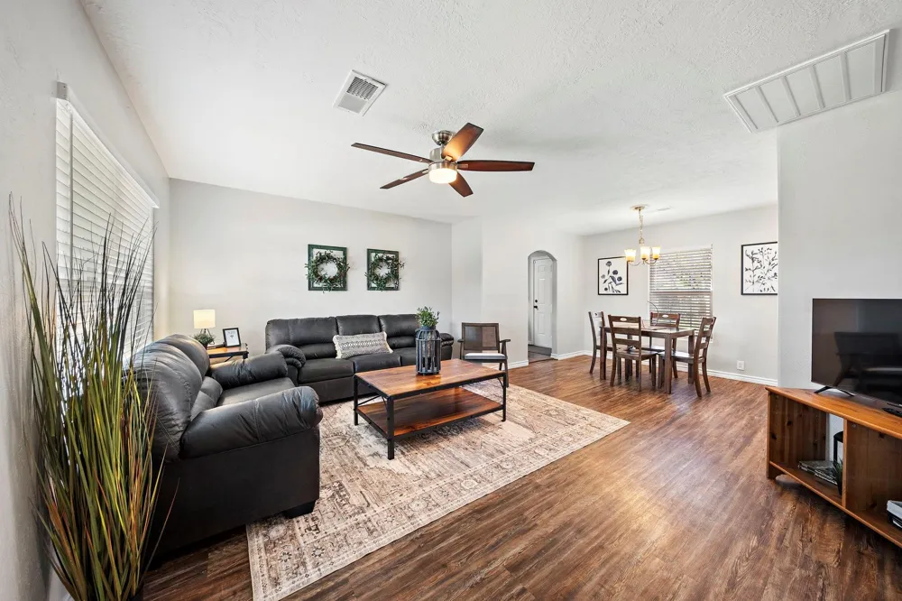 1206 Olive Street Baytown, TX 77520
