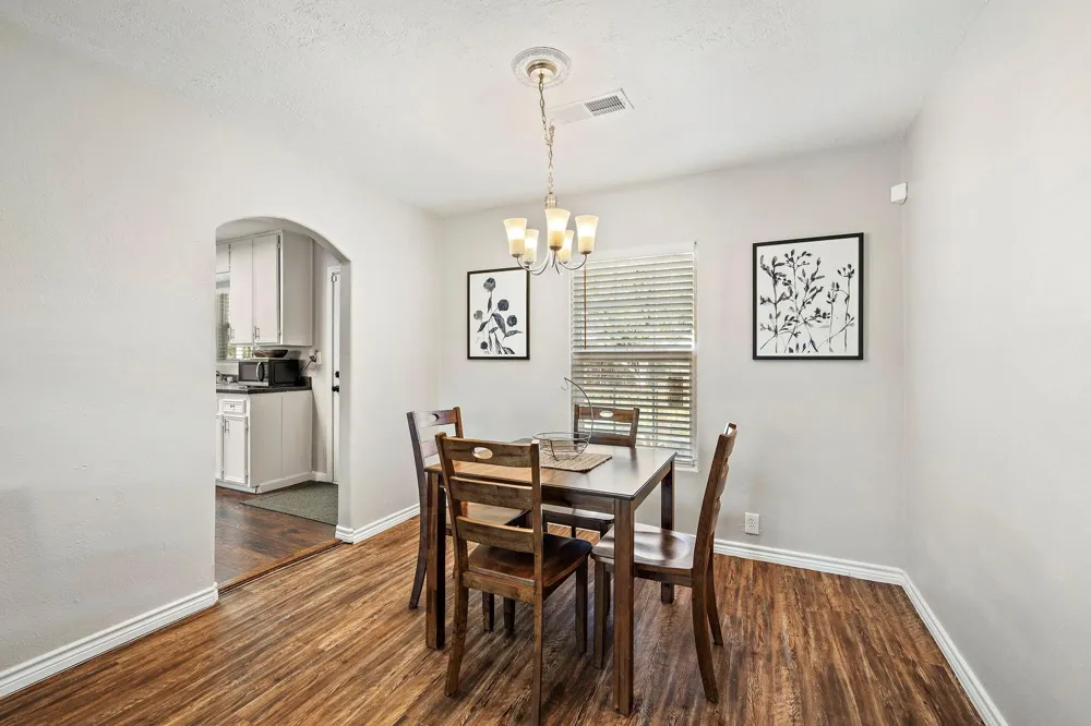 1206 Olive Street Baytown, TX 77520