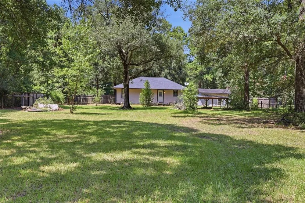 2260 S Timberlane Street Vidor, TX 77662