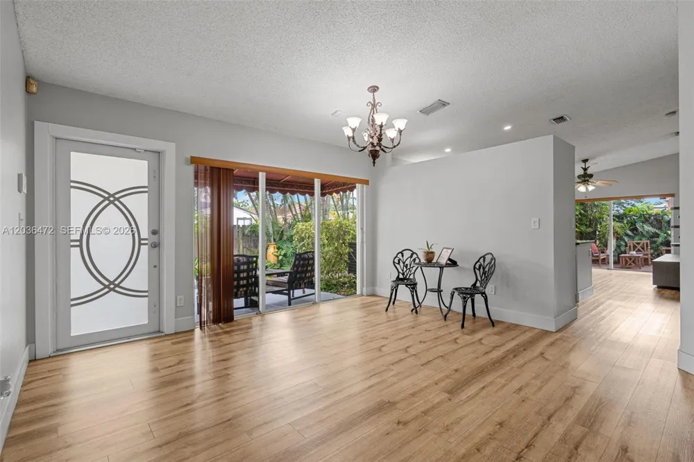 14365 SW 175th Ter Miami, FL 33177