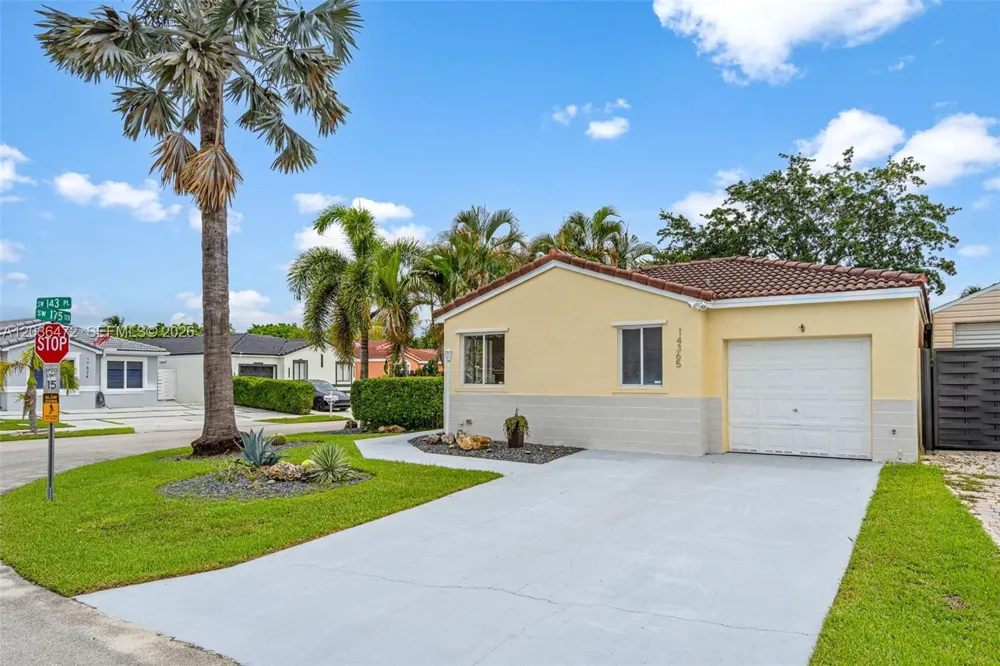 14365 SW 175th Ter Miami, FL 33177