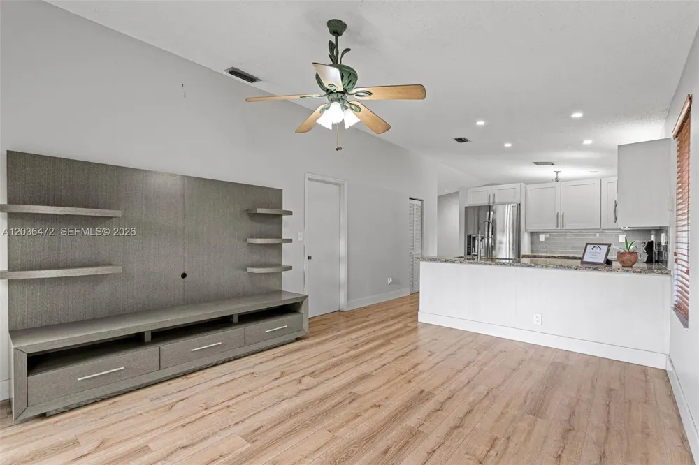 14365 SW 175th Ter Miami, FL 33177
