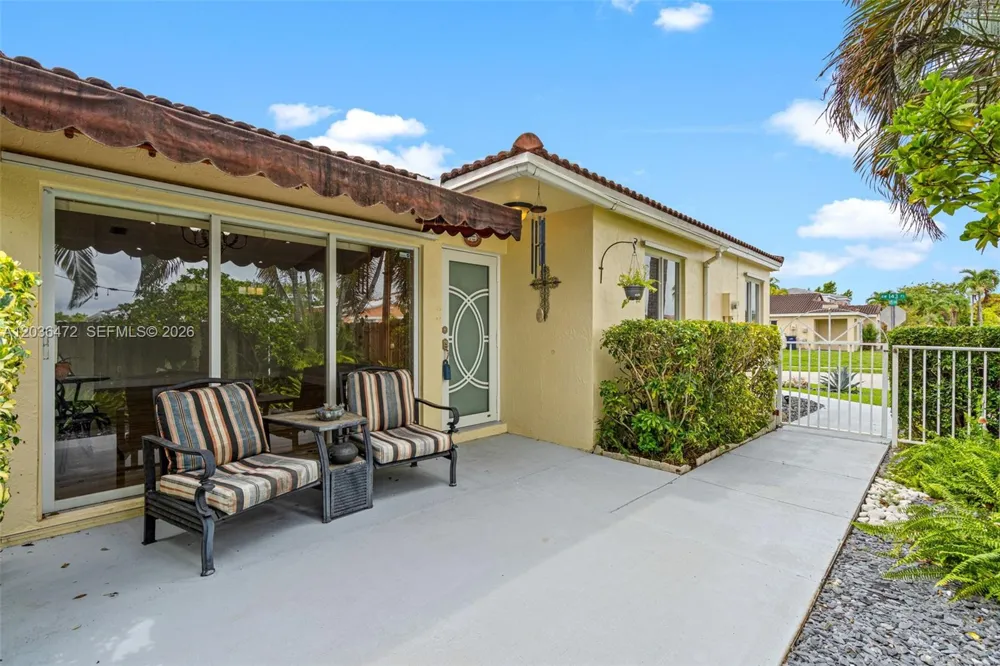14365 SW 175th Ter Miami, FL 33177