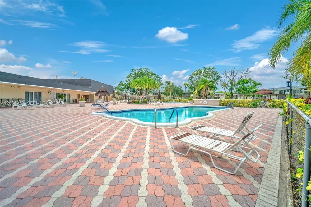 7855 W Atlantic Blvd #101 Margate, FL 33063