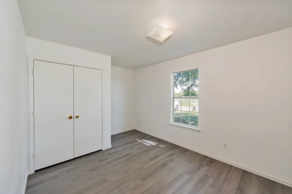304 Missouri Street Bowie, TX 76230