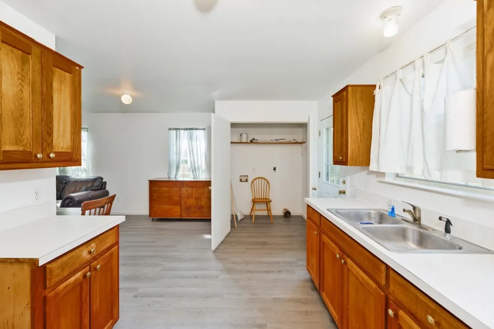 304 Missouri Street Bowie, TX 76230