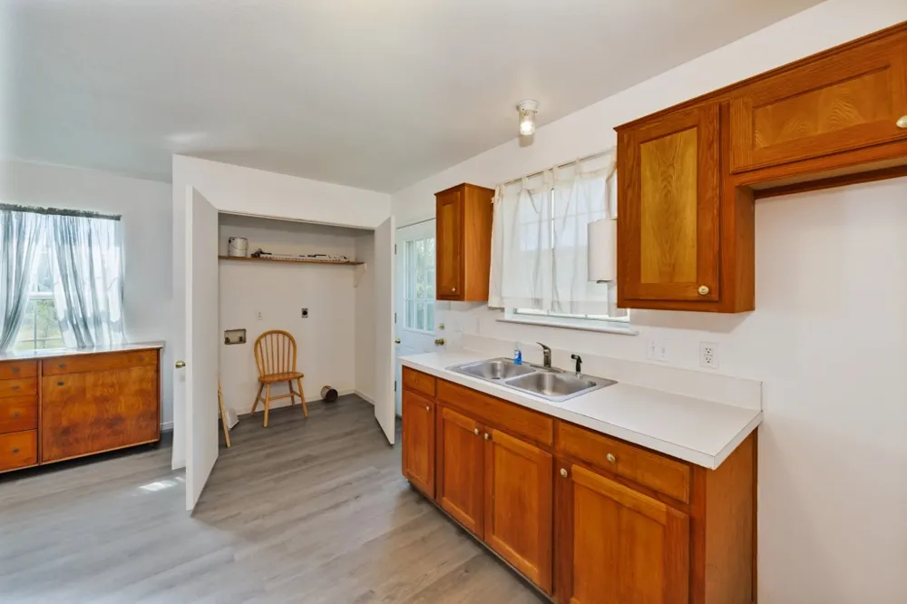 304 Missouri Street Bowie, TX 76230