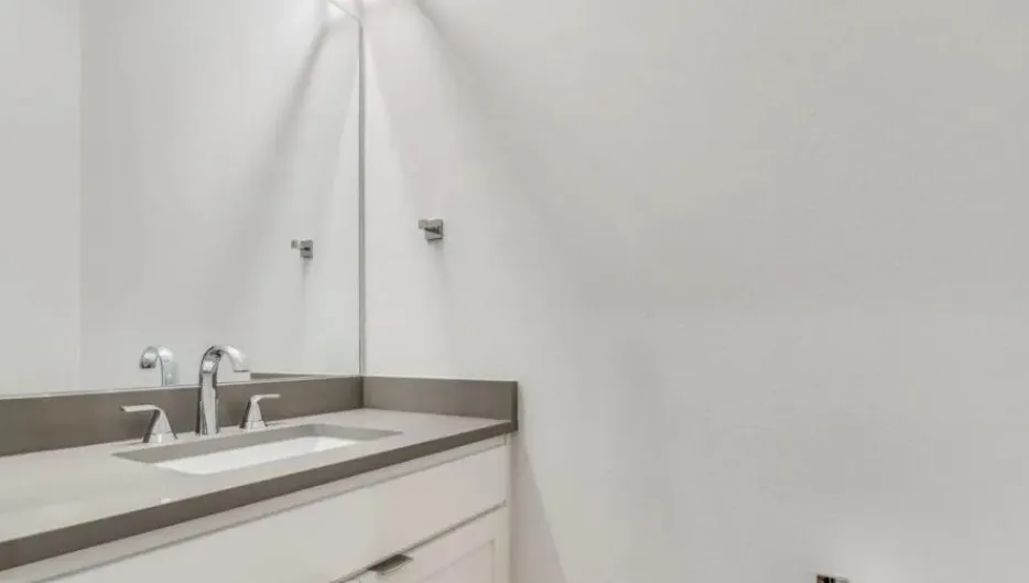 824 Eaglescliffe Landing Wylie, TX 75098