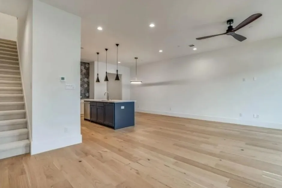 824 Eaglescliffe Landing Wylie, TX 75098