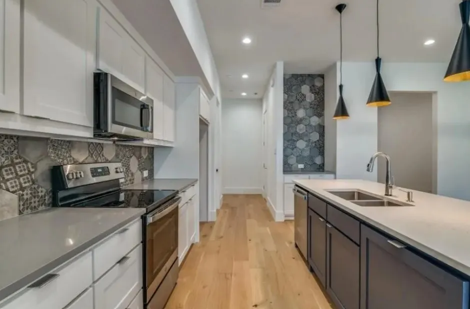 824 Eaglescliffe Landing Wylie, TX 75098