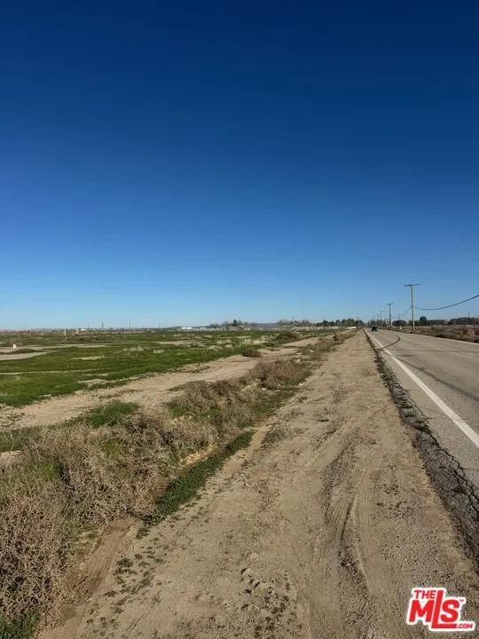 63 E Ste Roosevelt, CA 93535
