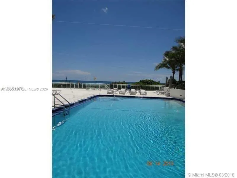 6917 Collins Ave #912 Miami Beach, FL 33141