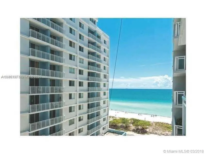 6917 Collins Ave #912 Miami Beach, FL 33141