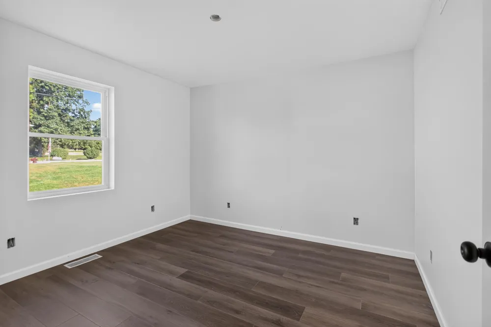 14869 Hilltop Drive Cement City, MI 49233