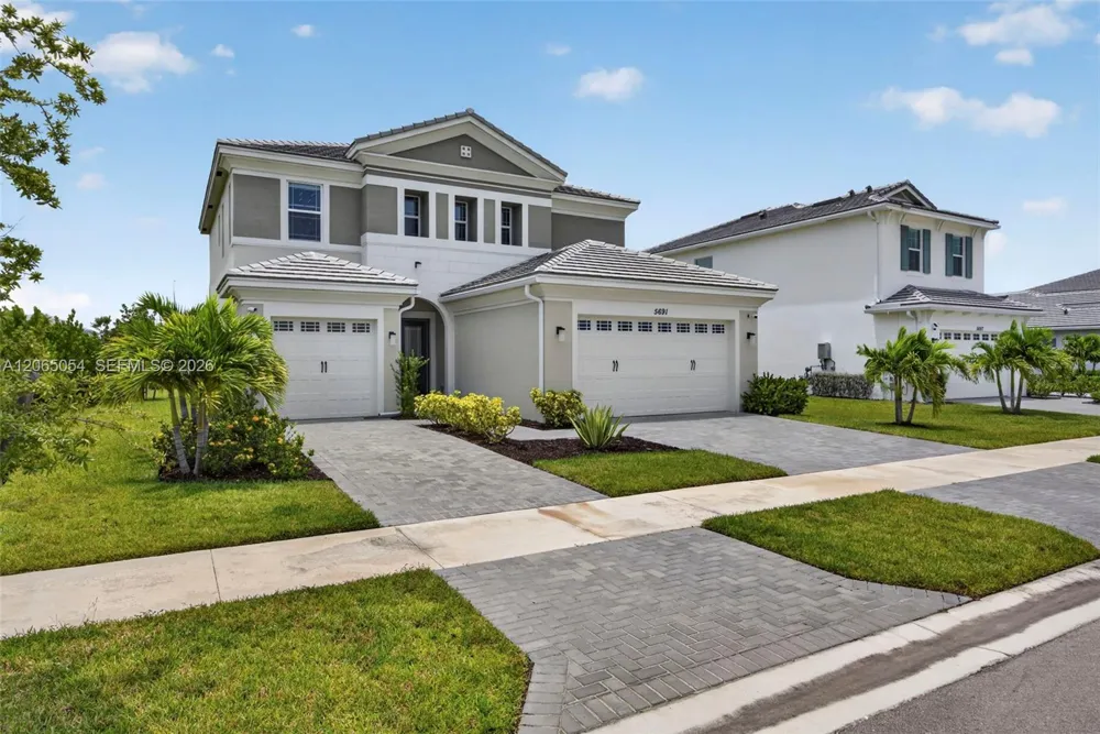 5691 Bristlecone Commoms Westlake, FL 33470