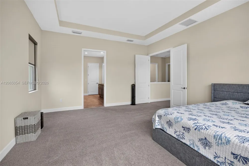 5691 Bristlecone Commoms Westlake, FL 33470