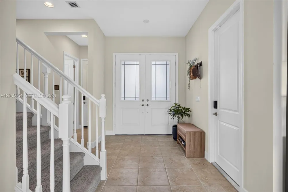 5691 Bristlecone Commoms Westlake, FL 33470