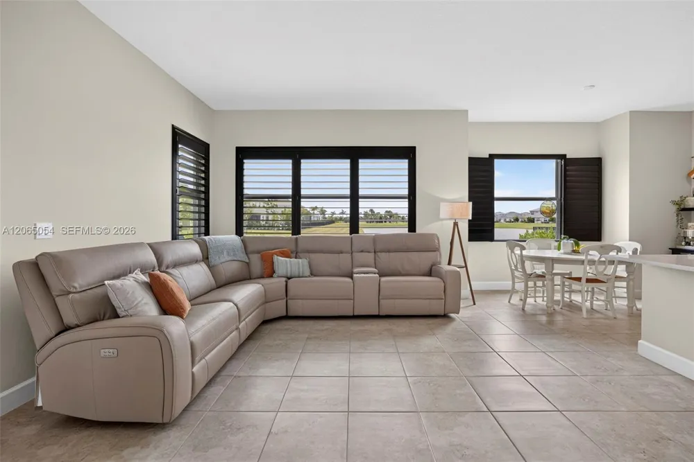 5691 Bristlecone Commoms Westlake, FL 33470