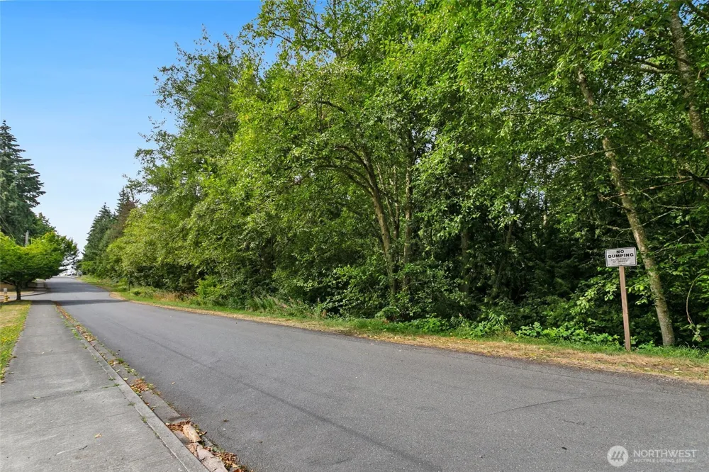 31 XXX 32nd Avenue S Federal Way, WA 98003