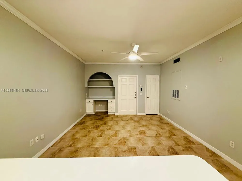 860 N Orange Ave #258 Orlando, FL 33180