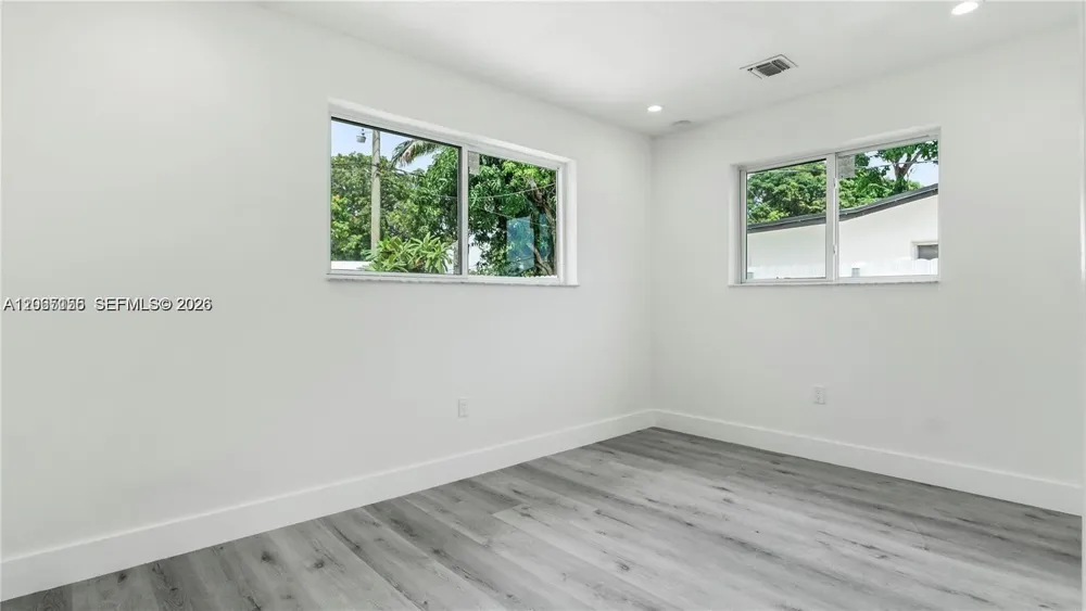 2301 NW 191st St Miami Gardens, FL 33056