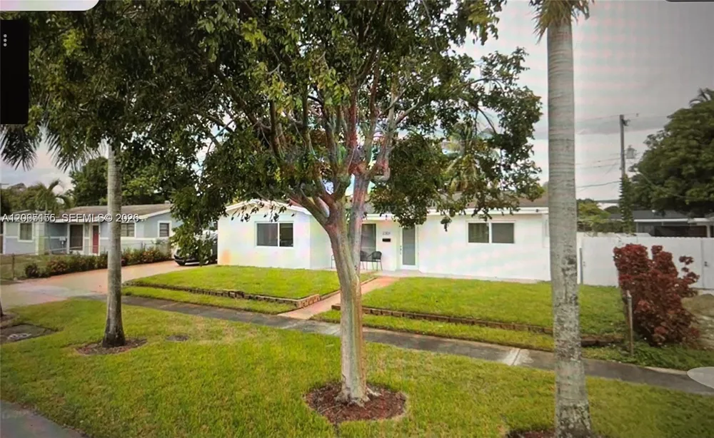 2301 NW 191st St Miami Gardens, FL 33056